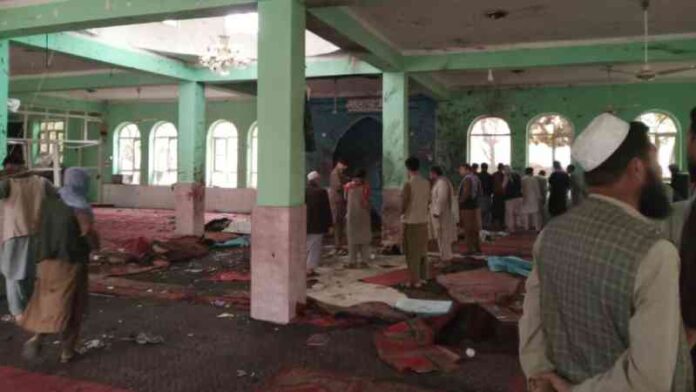 The explosion of the Shiite mosque in the city of Pol-e-Khomri , Afghanistan